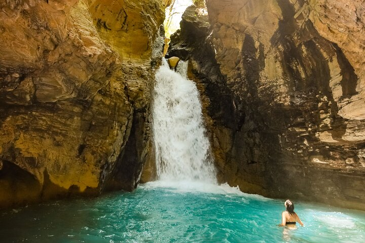 La Leona Waterfall Hiking Tour - Rincon de la Vieja Volcano - Native's Way Costa Rica Tours & Packages 